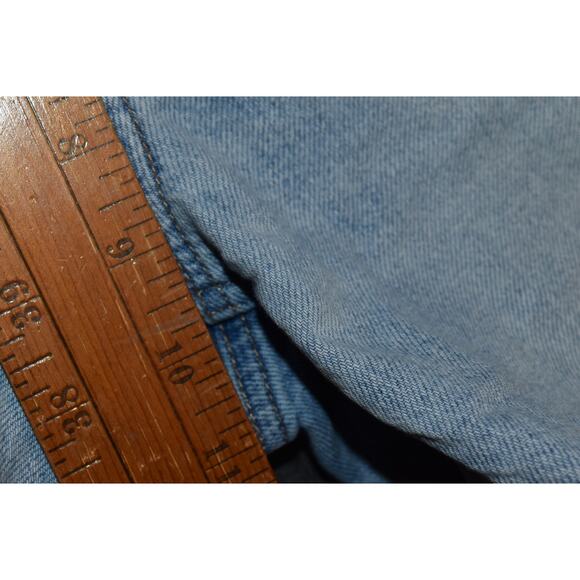 American Eagle Outfitters Women's 2 Strigid Distressed Jean Shorts Jorts Denim - Picture 11 of 11